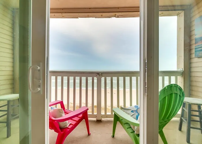 Beachfront Corpus Christi Condo With Pool Access!